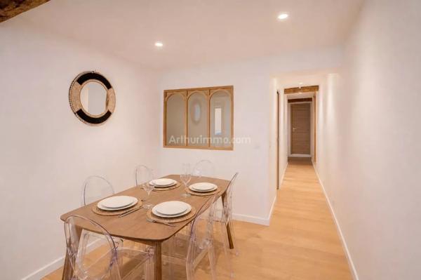 Vente                                                      Appartement
                        
                     3 pièces                      68 m2                     à Nice