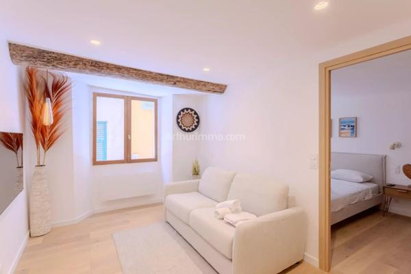 Vente                                                      Appartement
                        
                     3 pièces                      68 m2                     à Nice