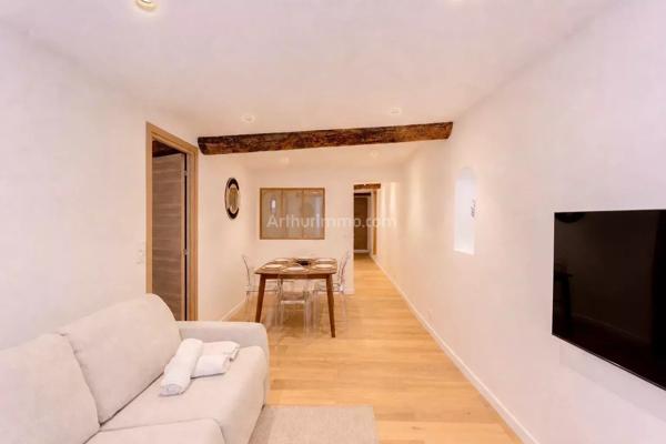 Vente                                                      Appartement
                        
                     3 pièces                      68 m2                     à Nice
