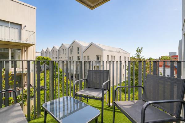 Appartement
         4 pièces
        - 86 m² Exclusivité 325 000 € *