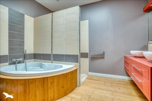 Maison à vendre |  Virazeil |  7 pièces | 210 m²