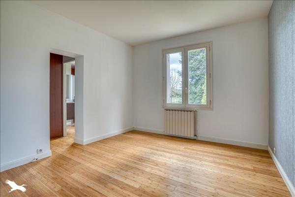 Maison à vendre |  Virazeil |  7 pièces | 210 m²