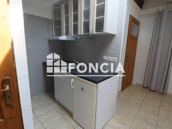Location Appartement meublé 2 pièces 35.15 m² - 4 RUE SAURIN Nimes 30000