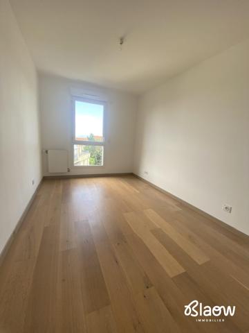 Appartement T3 à vendre à Bron, lumineux et moderne