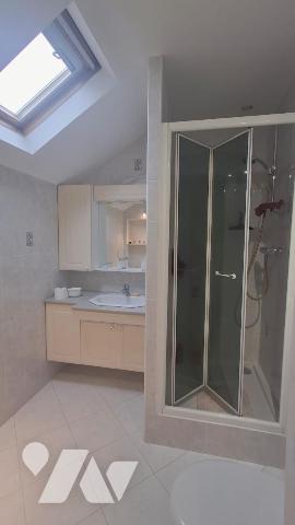 Sur la commune de DRANCY (Seine-Saint-Denis) Maison de 6 Pièces Principales