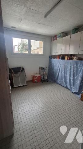 Sur la commune de DRANCY (Seine-Saint-Denis) Maison de 6 Pièces Principales