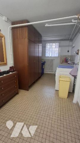 Sur la commune de DRANCY (Seine-Saint-Denis) Maison de 6 Pièces Principales