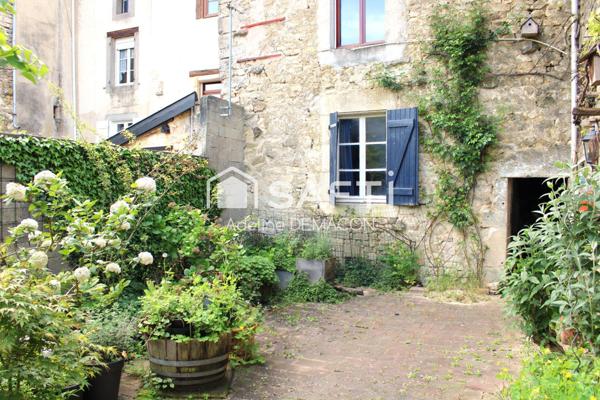 Maiosn avec jardin et grange