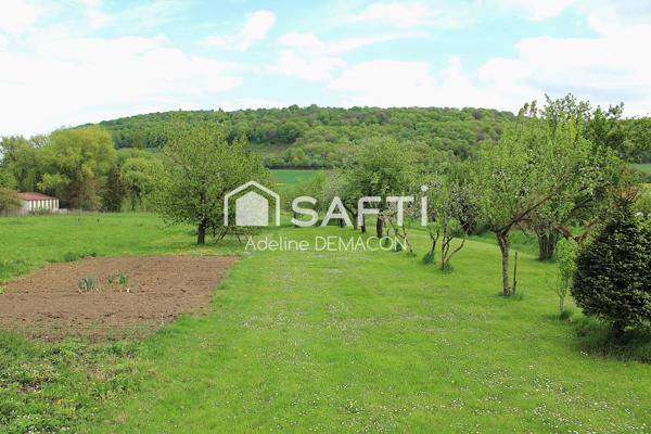 Maiosn avec jardin et grange