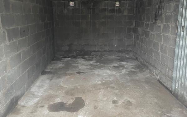 Stationnement à louer    Fameck