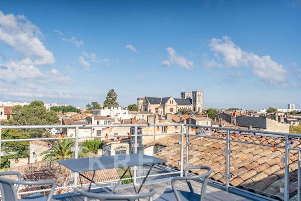 Bordeaux Fondaudège, Maison d’hôtes ou co-living haut de gamme — 300 m² avec vue exceptionnelle toit