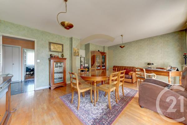 Appartement F4 à vendre  5 pièces - 104 m2 LYON - 69003