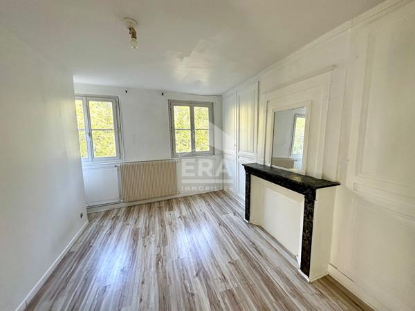 APPARTEMENT T3 DE 48.50 M2. CENTRE