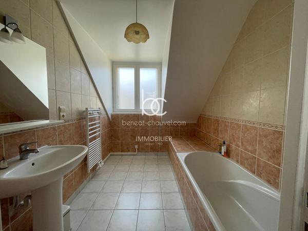 SAINT GILDAS DE RHUYS Maison 7 pièces 140 m²