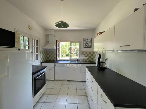 SAINT GILDAS DE RHUYS Maison 7 pièces 140 m²