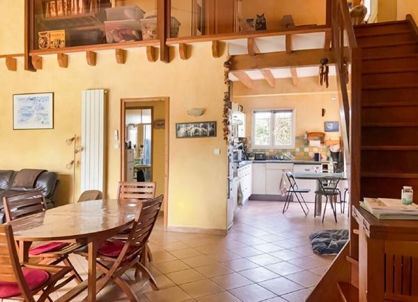 Maison à vendre    6 pièces •  Marseillan