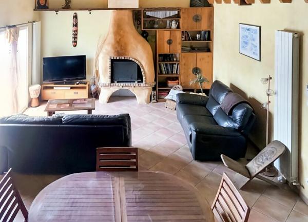 Maison à vendre    6 pièces •  Marseillan