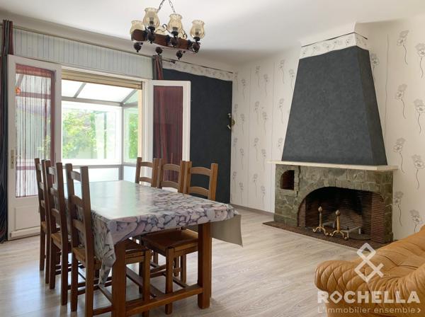 Chateau d'Oléron, 127m2 habitables, 4 chambres, garage, grenier, beau jardin arboré avec puits..