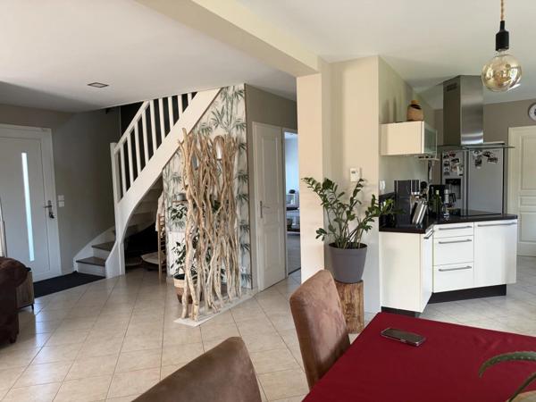 Vente Maison 6 pièces 148 m2 à Anet