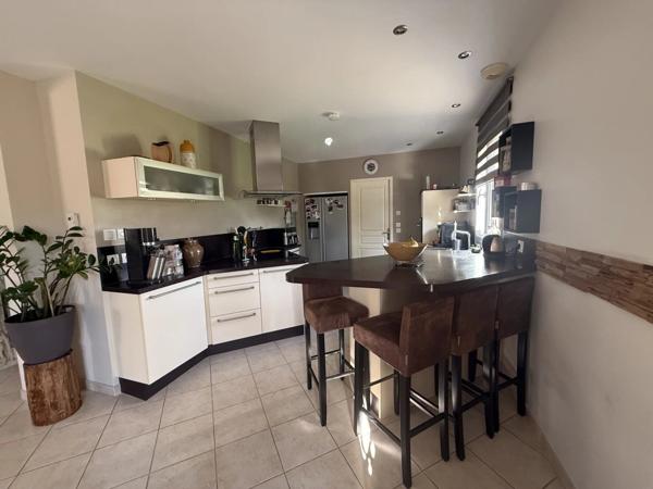 Vente Maison 6 pièces 148 m2 à Anet