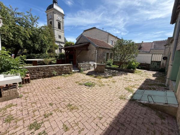 Maison - À vendre - 193 m² - CHALVRAINES | The Door Man