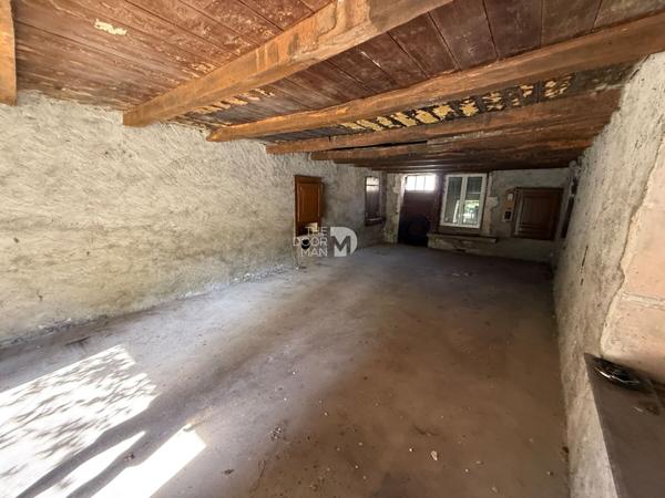 Maison - À vendre - 193 m² - CHALVRAINES | The Door Man
