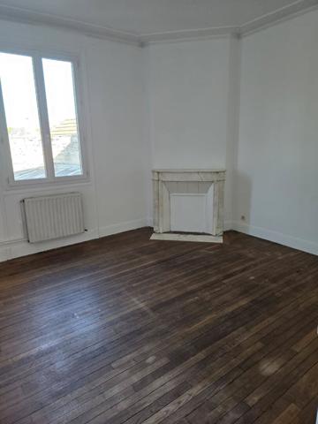 APPARTEMENT F3 CENTRE VILLE
