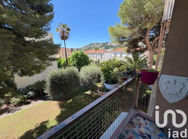 Appartement 3 pièces de 64 m² à Nice (06100)