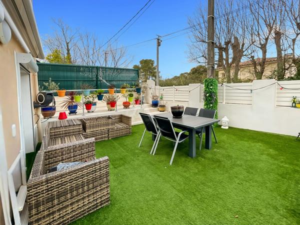 À vendre Superbe appartement T5 de 130 m² avec extérieur au sein d'une bâtisse de caractère 13190 ALLAUCH