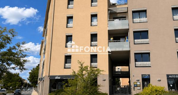 À vendre Appartement 4 pièces 77 m² - Neuville-sur-saône 69250