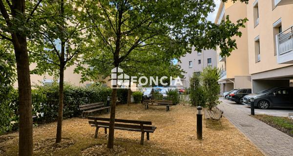 À vendre Appartement 4 pièces 77 m² - Neuville-sur-saône 69250