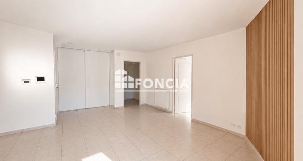 À vendre Appartement 4 pièces 77 m² - Neuville-sur-saône 69250