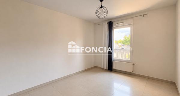 À vendre Appartement 4 pièces 77 m² - Neuville-sur-saône 69250