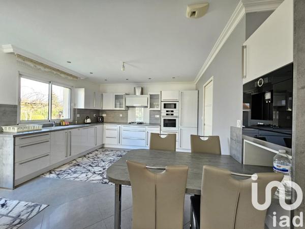 Maison à vendre 4 pièces 130 m² Châteaudun