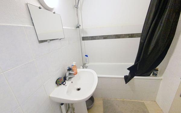 Appartement à vendre    1 pièce • 32,25 m2 Chambray-lès-Tours