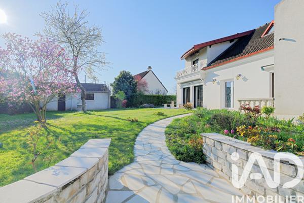 Maison à vendre 6 pièces 198 m² Lagny-sur-Marne