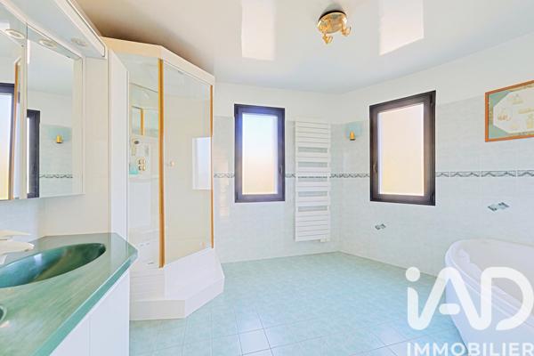 Maison à vendre 6 pièces 198 m² Lagny-sur-Marne