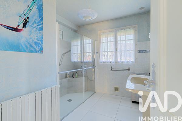 Maison à vendre 6 pièces 198 m² Lagny-sur-Marne