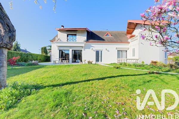 Maison à vendre 6 pièces 198 m² Lagny-sur-Marne