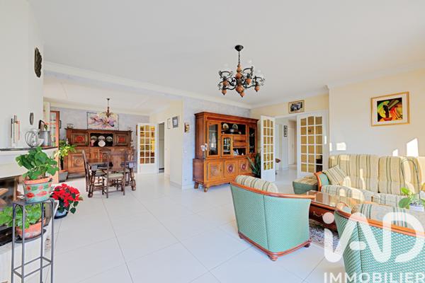 Maison à vendre 6 pièces 198 m² Lagny-sur-Marne