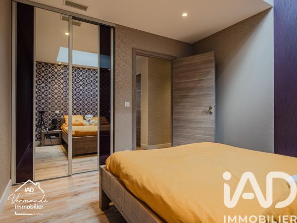 Maison à vendre 10 pièces 430 m² Saint-Jean-d'Angély