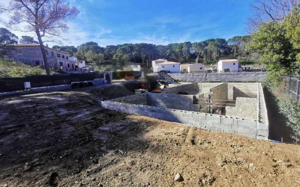 Terrain à vendre    Boissières