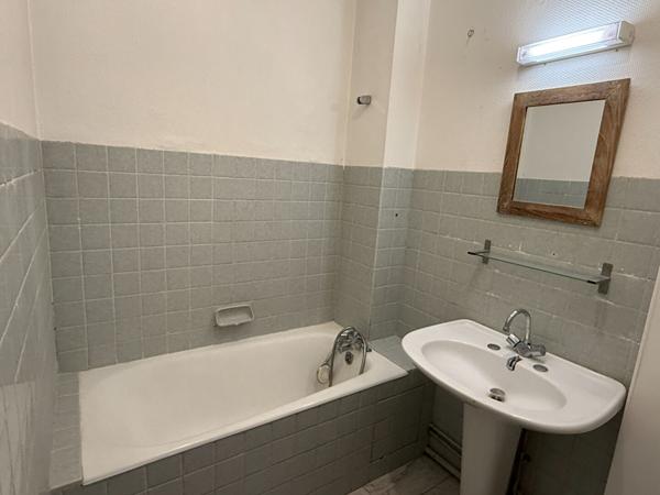 Appartement F2 46m2 - CAEN quartier VAUGUEUX