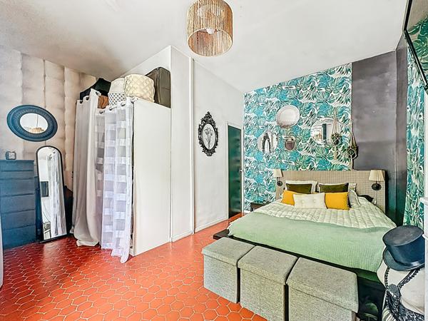 Maison  de ville T3 - Marseille 13015 - Saint-Antoine - Garage