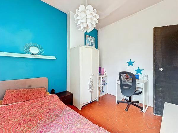 Maison  de ville T3 - Marseille 13015 - Saint-Antoine - Garage