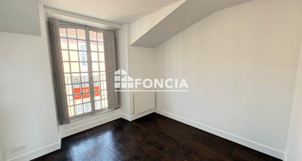 Location Appartement 3 pièces 55.85 m² - Clermont-ferrand 63100