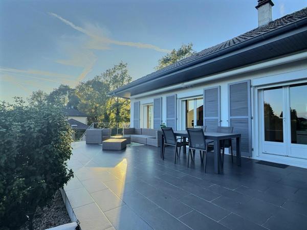 Villa rénovée avec goût et appartement indépendant