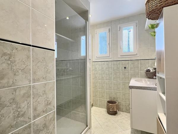 Villa rénovée avec goût et appartement indépendant