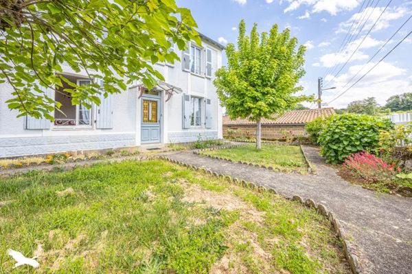 Maison à vendre |                                       Melle |                                        6 pièces  |  134 m²