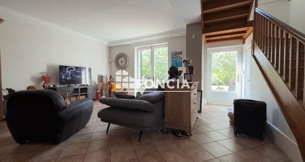 Location Maison 4 pièces 156.44 m² - Lyon 69008